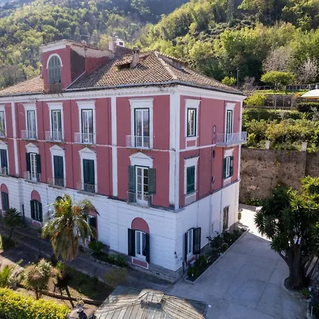 Relais Al Castello 4* 卡斯特拉玛雷帝斯达比亚
