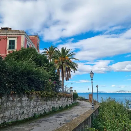 Relais Al Castello Bed & Breakfast *